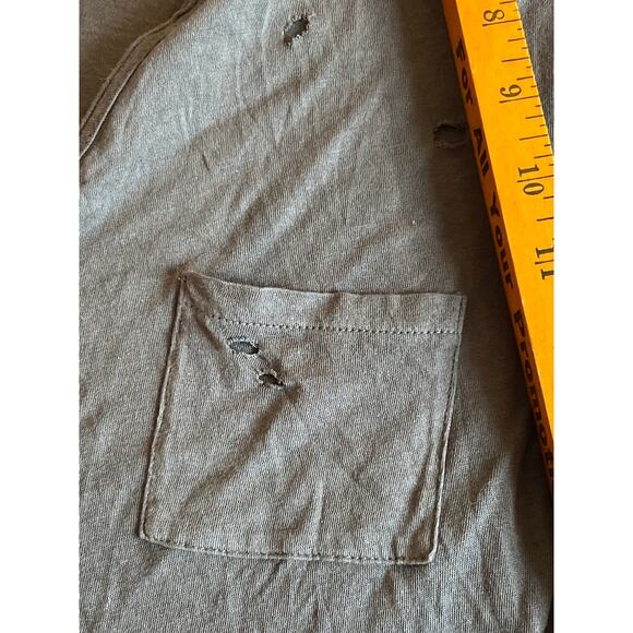 Forever 21 charcoal, gray distressed t-shirt with‎ pocket size small - Picture 4 of 5